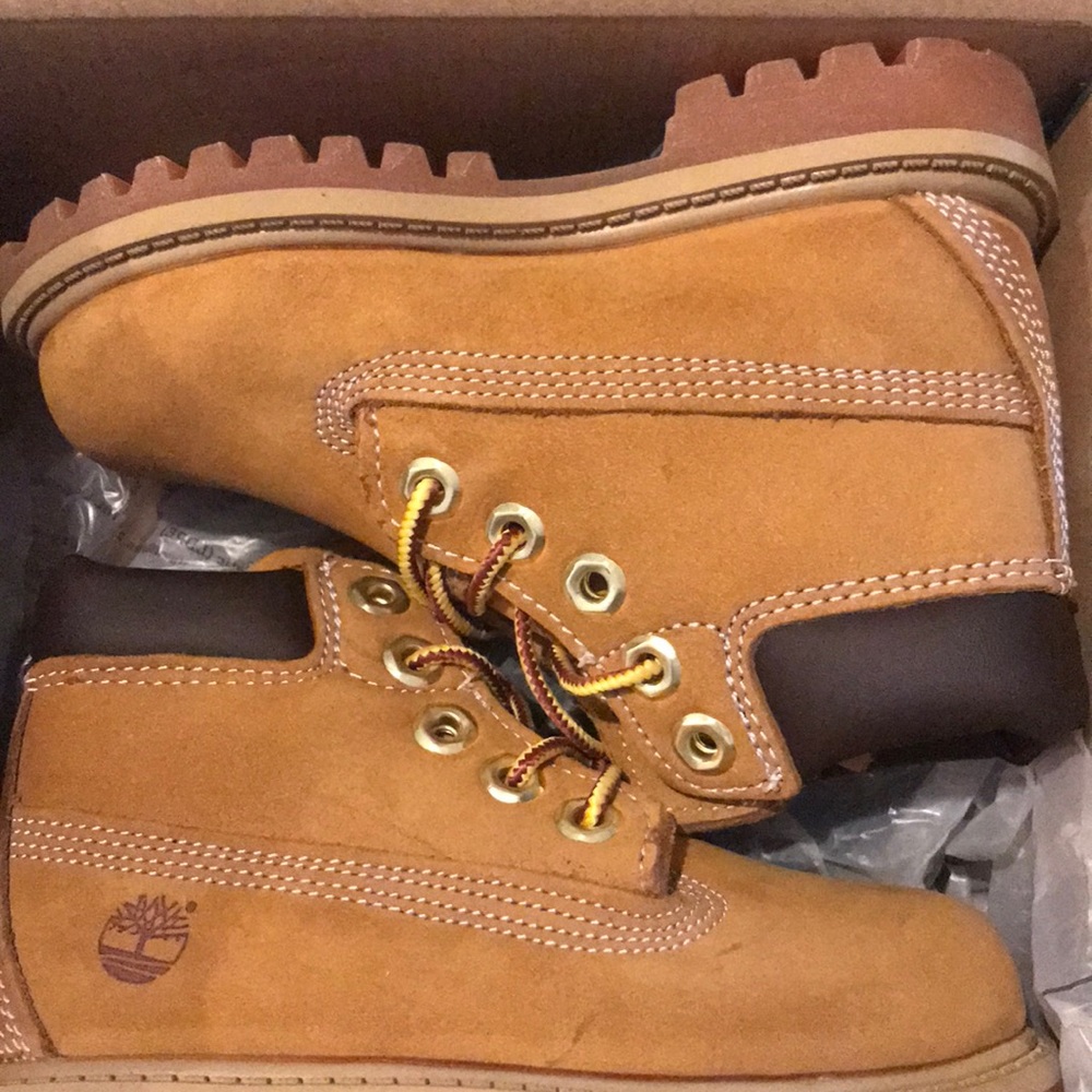 Boys Size 7 Shoes